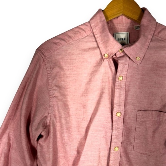 4 for $20 SALE! Rowm Classic Twill Button Down Shirt, Light Red, Size M - Picture 3 of 13